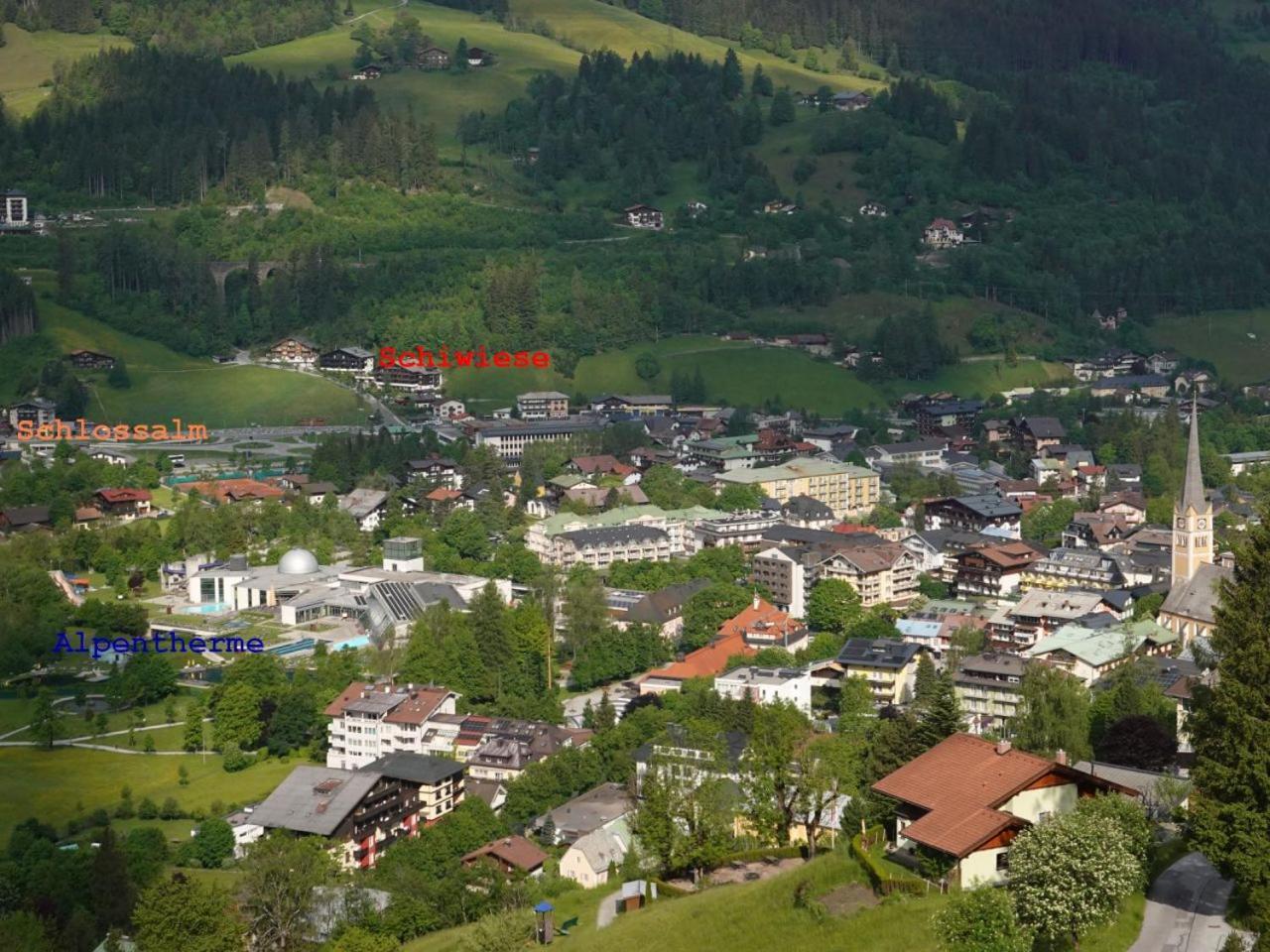 Ferienhaus Schiwiese Mit Freiem Eintritt In Die Alpentherme & Freie Nutzung Der Gasteiner Bergbahnen Im Sommer 2025 Bad Hofgastein Luaran gambar