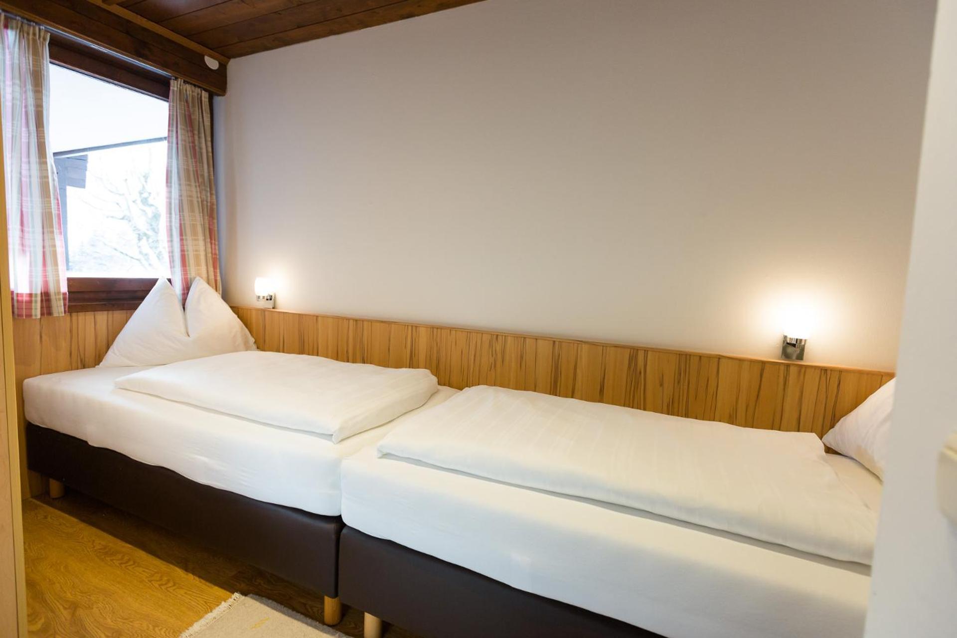 Ferienhaus Schiwiese Mit Freiem Eintritt In Die Alpentherme & Freie Nutzung Der Gasteiner Bergbahnen Im Sommer 2025 Bad Hofgastein Luaran gambar