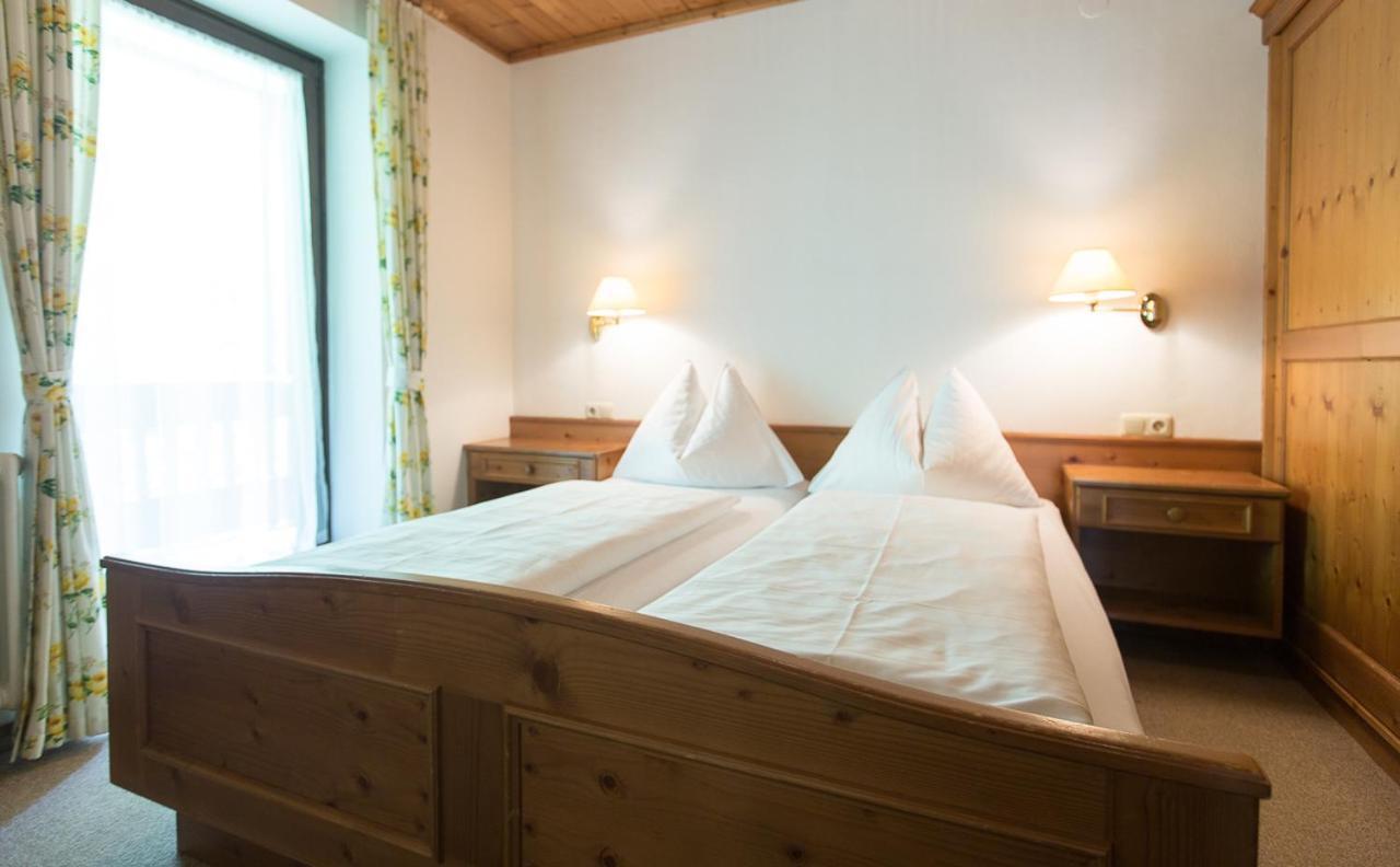 Ferienhaus Schiwiese Mit Freiem Eintritt In Die Alpentherme & Freie Nutzung Der Gasteiner Bergbahnen Im Sommer 2025 Bad Hofgastein Luaran gambar