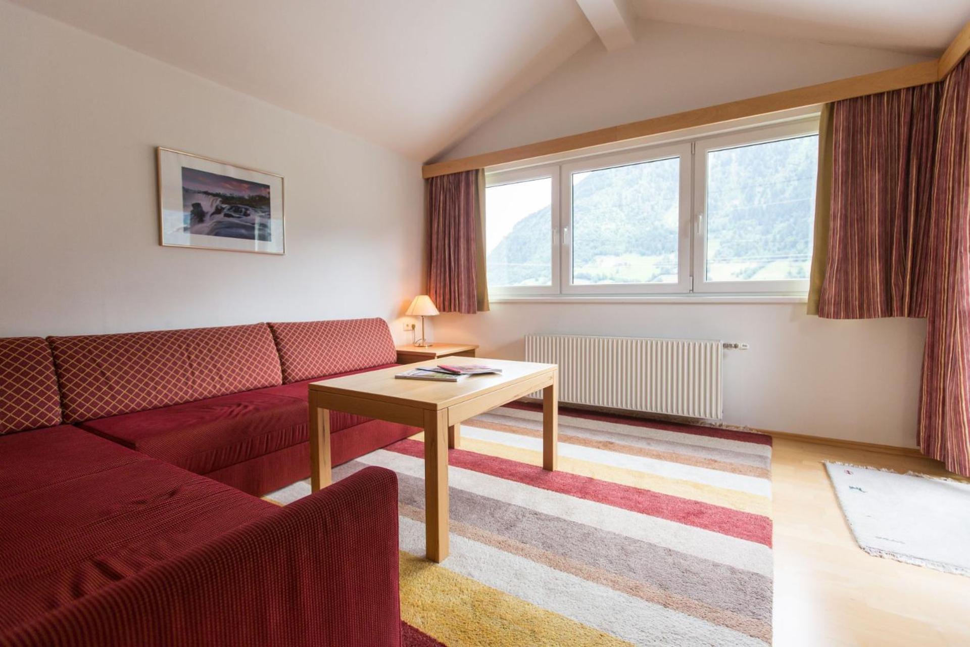 Ferienhaus Schiwiese Mit Freiem Eintritt In Die Alpentherme & Freie Nutzung Der Gasteiner Bergbahnen Im Sommer 2025 Bad Hofgastein Luaran gambar